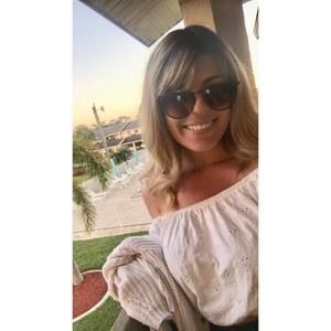 Meet your Posher, Leigha